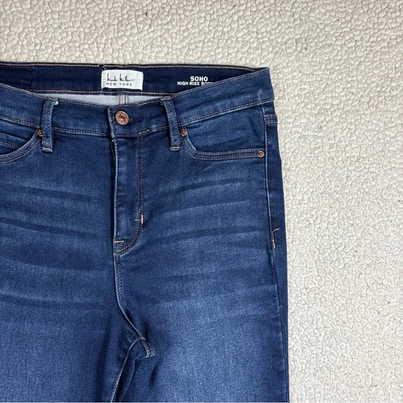 Nicole Miller NY SOHO High Rise Bootcut Women Size 8 Stretch Dark Wash Blue Jean - Picture 3 of 15